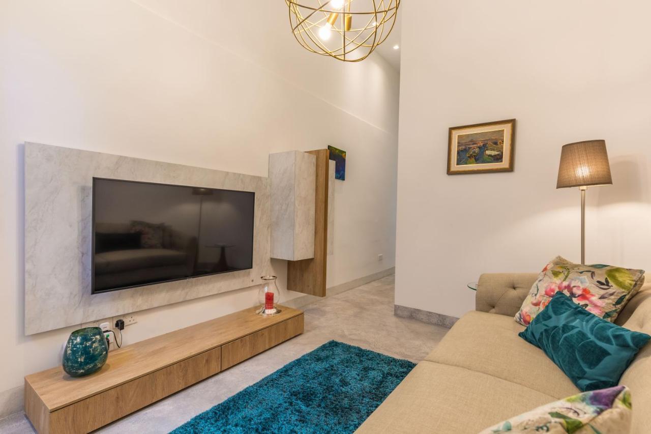 Sliema Luxurious One Bedroom Duplex Maisonette Exterior photo